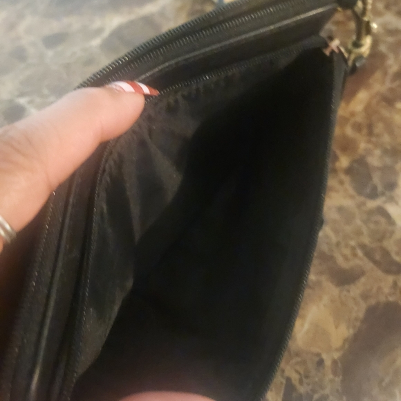 Coach Shiny Black Leather Wristlet EUC - Picture 10 of 16